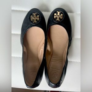 Black Gold Plated Tory Burch Flats “Minnie Travel Ballet”